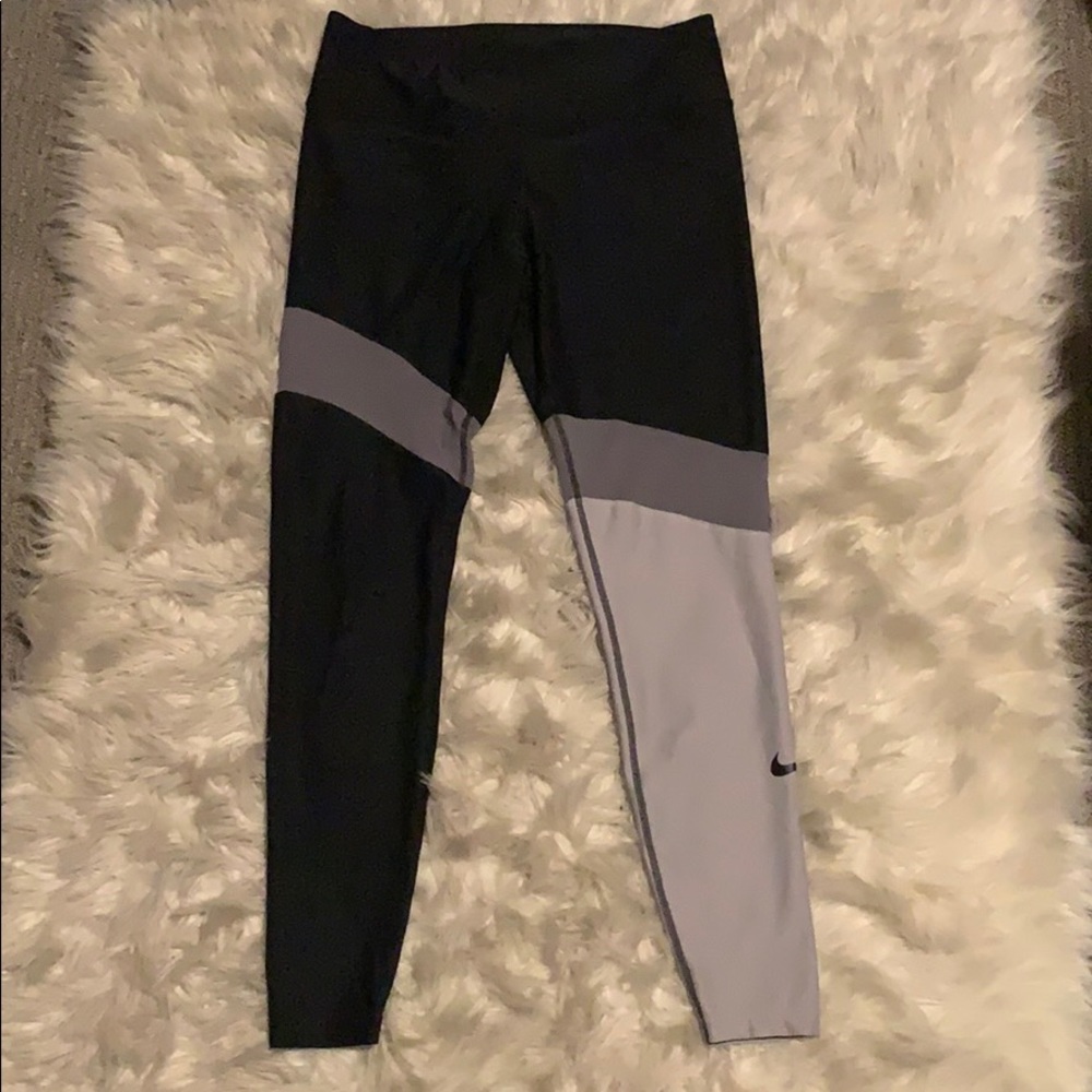 NIKE leggings